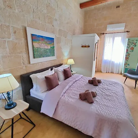 Bed & Breakfast Gawhra Victoria